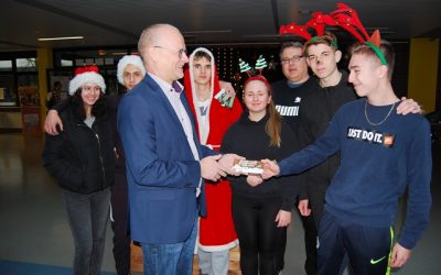 Gutes tun und fair gehandelte Schokolade genießen